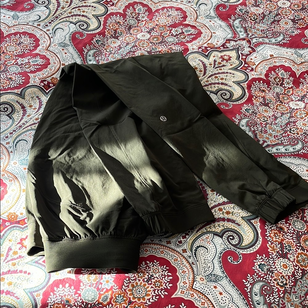 Lululemon License to Train High-Rise Pant